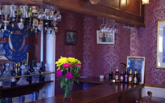 Varley House - Guest House
