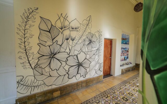 El Castillo Del Marquez