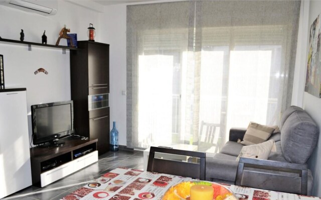 Apartment - 2 Bedrooms with Pool - 107760