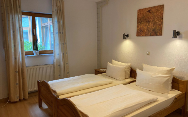 Hotel Riedstadt Bett & Frühstück