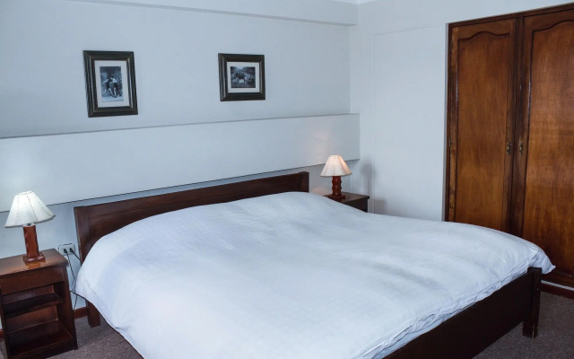 Hotel Santa Cruz