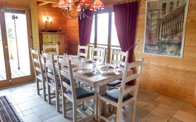 Khamariah Ollon in Ollon