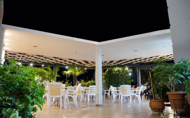 Hotel Rodon