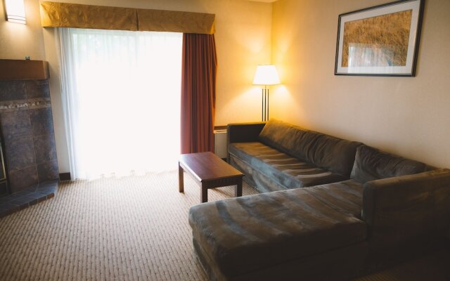 Elkhorn Resort, Spa, & Conference Centre