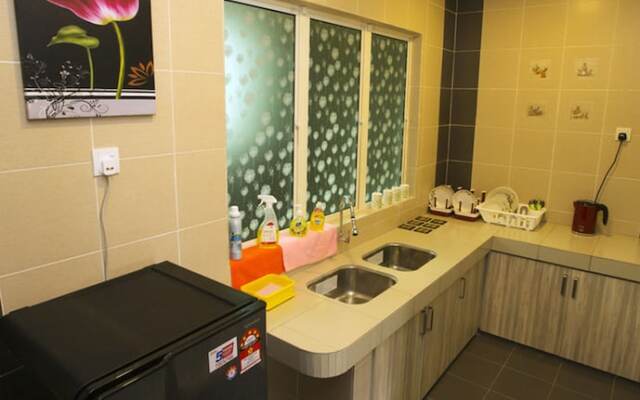 Rest & Relax Homestay Ipoh Garden East
