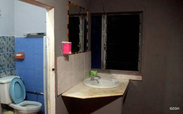 Zackry Guest House