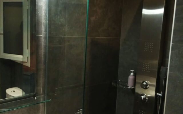 Athens Luxurious Suite 30