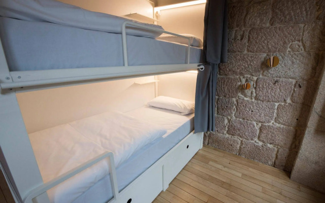 The Central House Porto Ribeira - Hostel