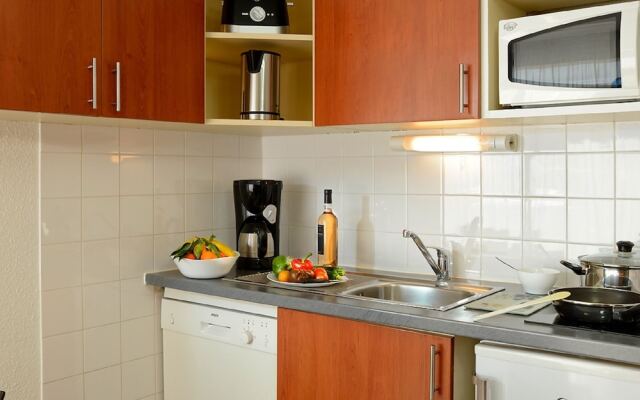Comfortable Studio With Dishwasher in a Beautiful Residence