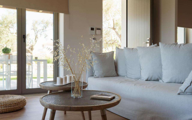 Elies Residences