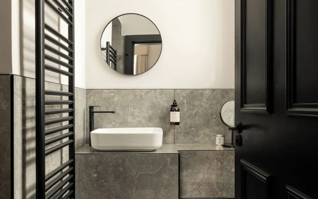 Moment Blythswood Street