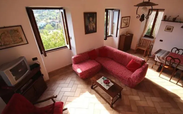 Zina Bellagio
