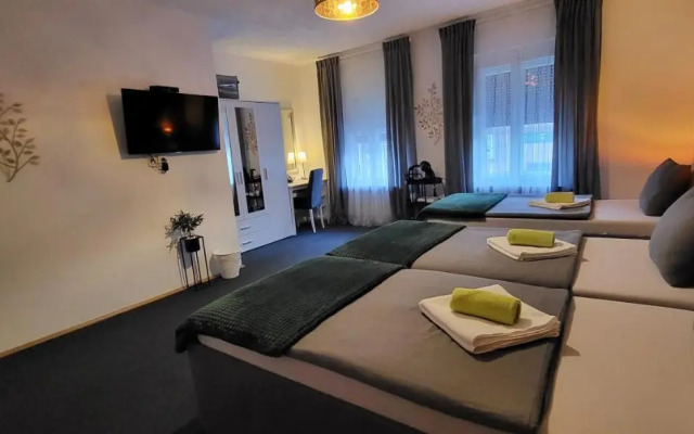 Rooms BAUMAN