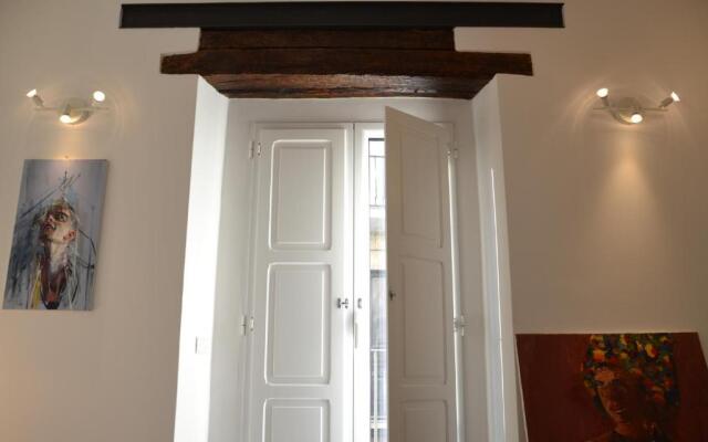 Belle Donne Apartment