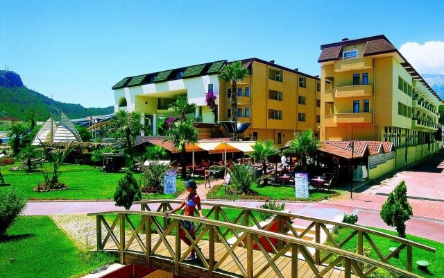 Dragos Beach Hotel