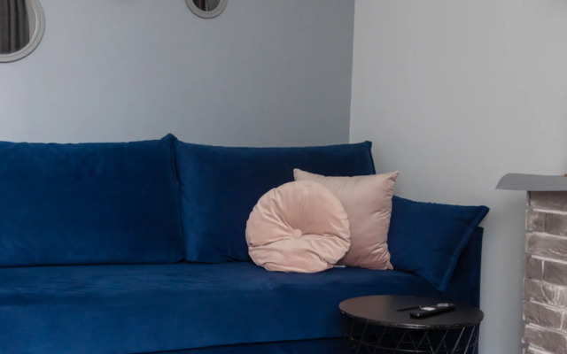 Apartmens PTS (Apartmens PTS) on 2A Kadomtseva Street