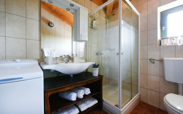 Villa Noa in Zadar with 3 bedrooms and 2 bathrooms