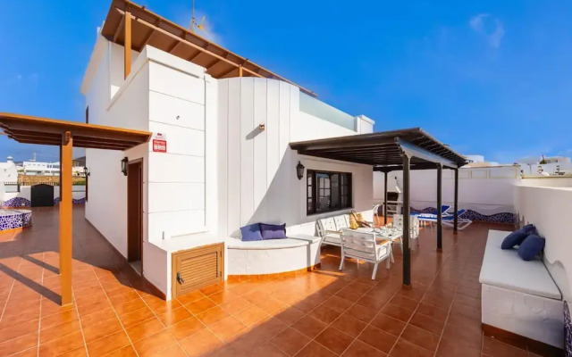 Villa Dulce in Tias With 4 Bedrooms and 2 Bathrooms