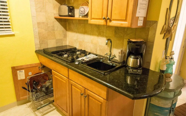 Camelot Beach Suites
