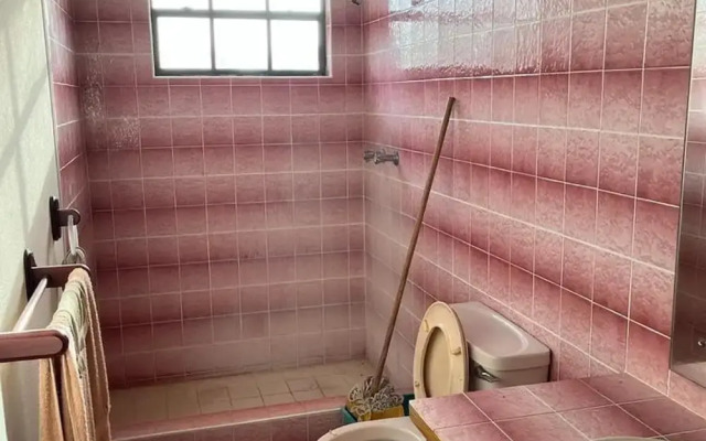 Beautiful 2-bed House in St George