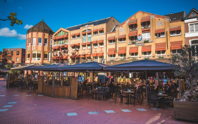 Queen Hotel