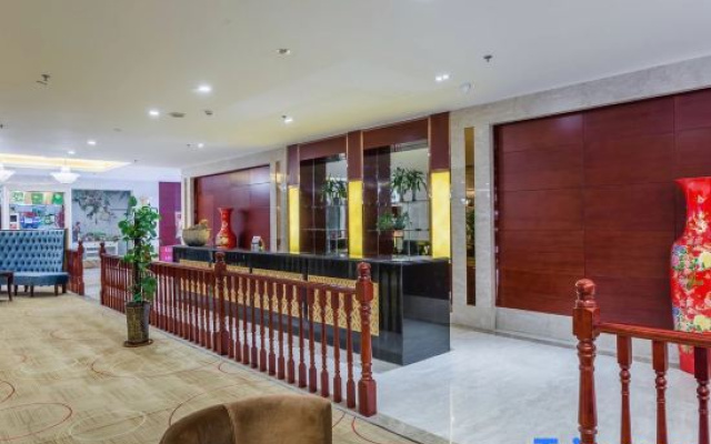 Wanzhou Loulan Hotel