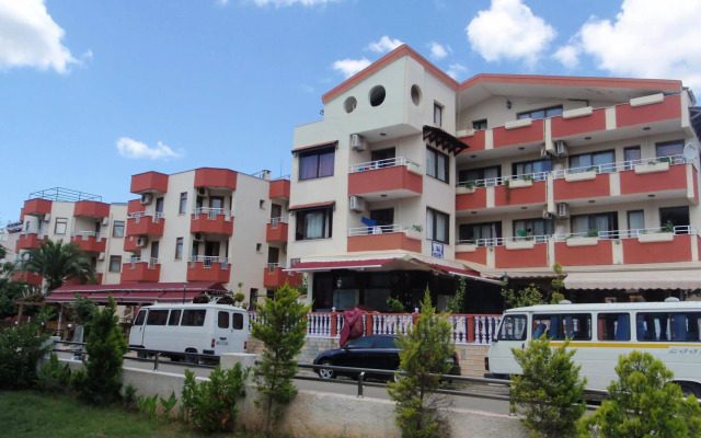 Aloe Apart Hotel