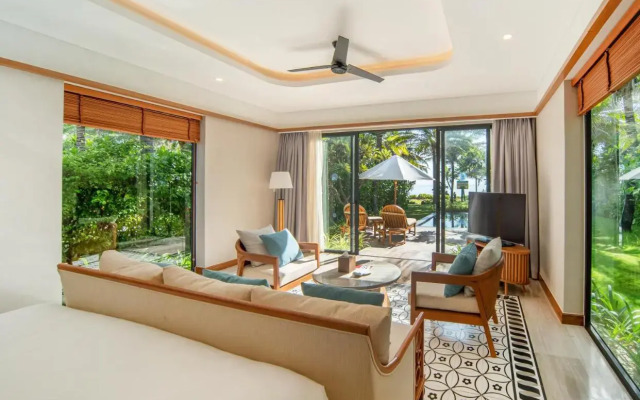 Selectum Noa Resort Cam Ranh