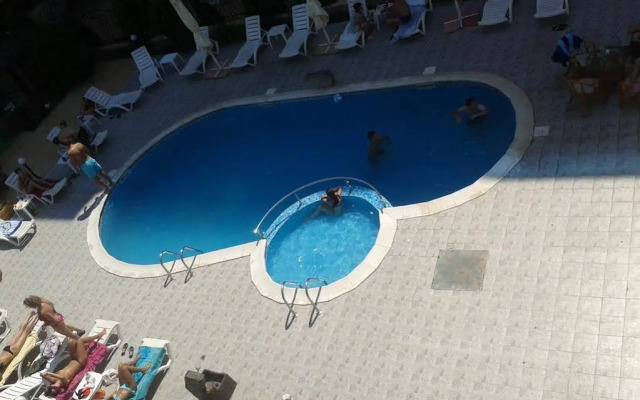 Hotel Megas