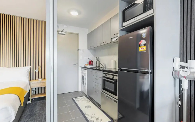 Cosy 2Brm Cbd Apartment