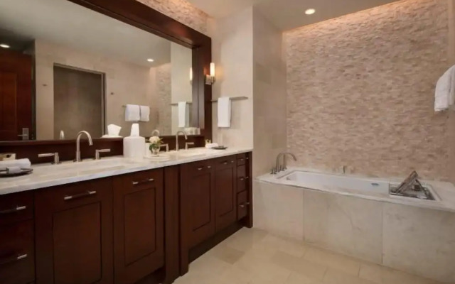 Platinum Vail Solaris 3 Bedroom Vacation Rental Set at the Base of the Mountain Just Steps From the Gondola