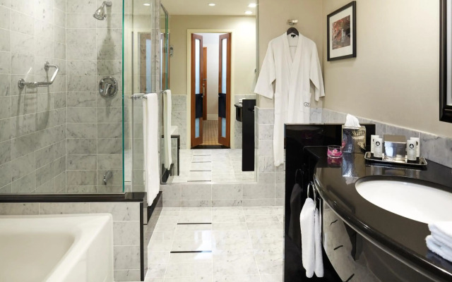 Sofitel Montreal Golden Mile