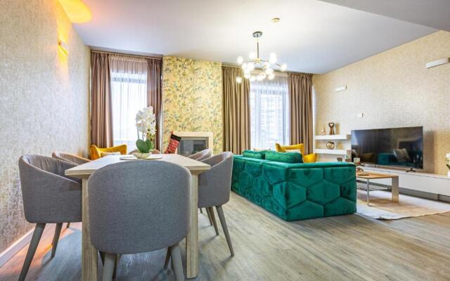 Kron luxury 2 Bedroom Apartment in Silver Mountain