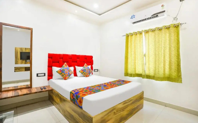 Krishna Inn By WB Economy