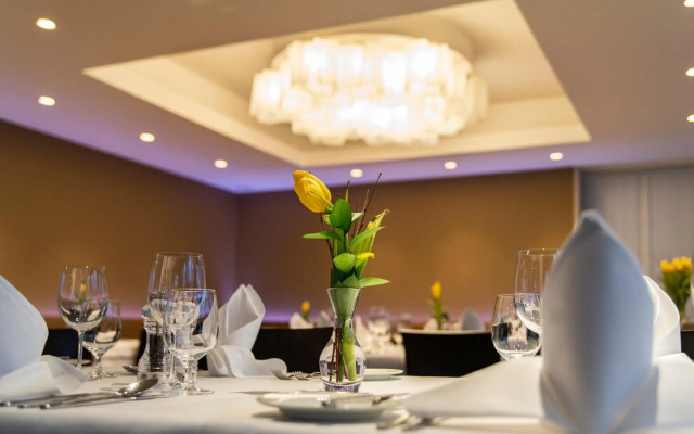 Hotel Avance