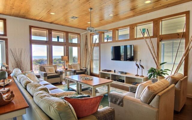 Vista Grande 932 by RedAwning