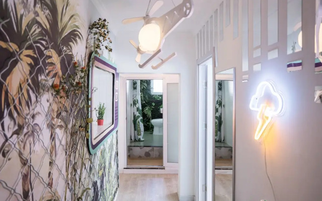 Cactus space- Sanlitun South Street Apt