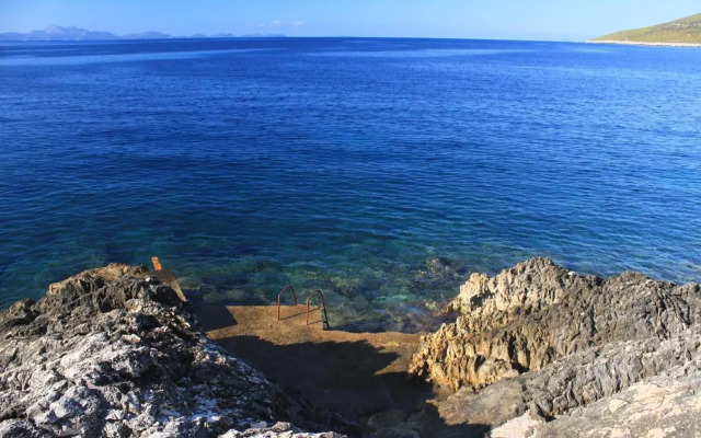 Apartments by the sea Zavalatica, Korcula - 9137