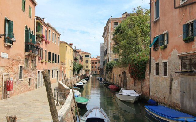 City Apartments - Leonardo