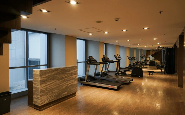 Nice and Comfy 2BR Apartment at Ciputra World 2
