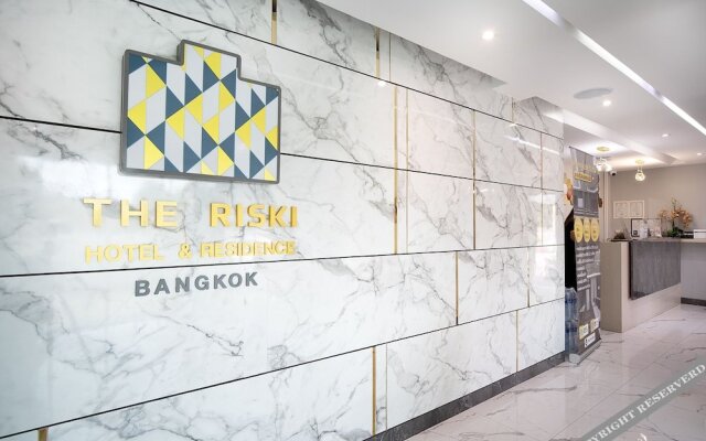The Riski Hotel at Bangphlat Station SHA