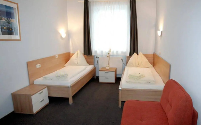 Pension Tennisweber