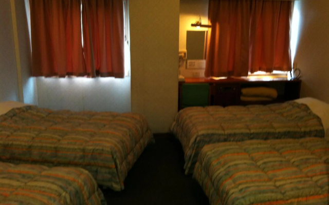 Enagic Okinawa International Plaza Hotel – Guest Rooms – Naha
