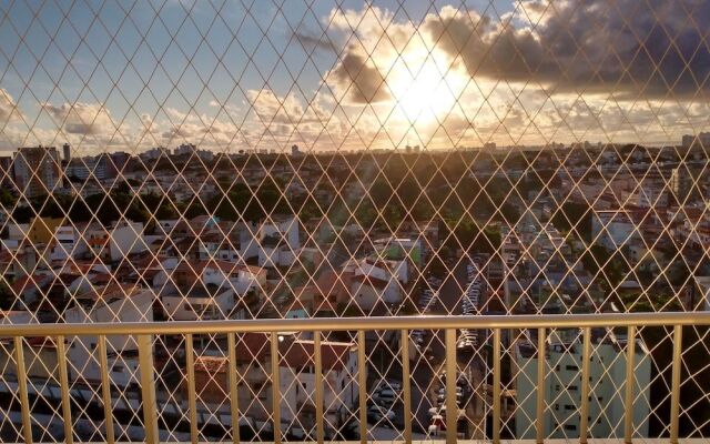 Bem Vindo a Salvador - Apartamento com Piscina, Varanda e Excelente Localização!
