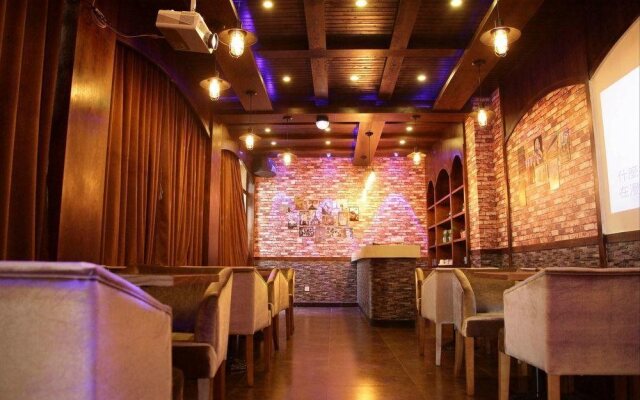 Jiangnan Impression Theme Hostel