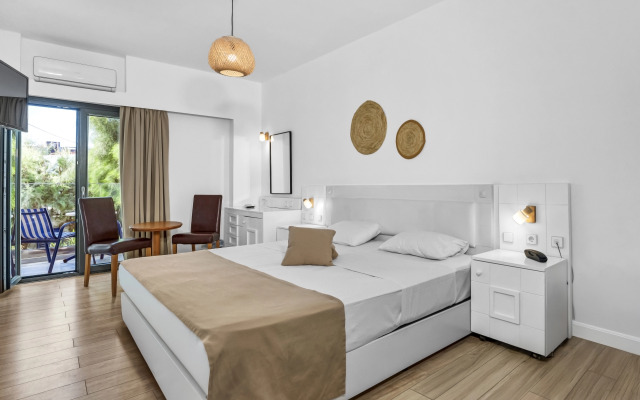 Sunset Beach Hotel