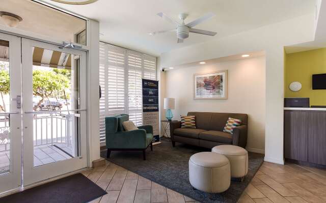 Best Western Plus Hibiscus Mtl