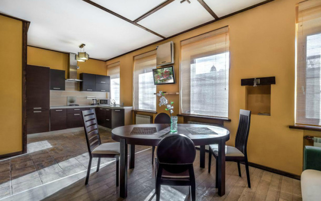 Apartamenty U tserkvi Svjatoj Marii