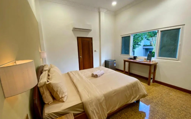 Muni Residence & Spa