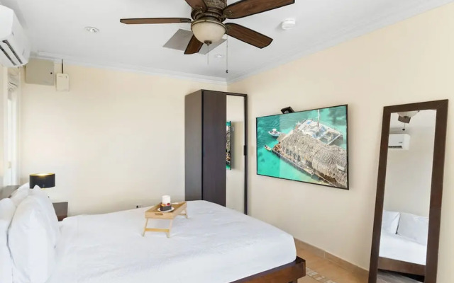 Exclusive Golf Villa Close 2 Beach Private Pool